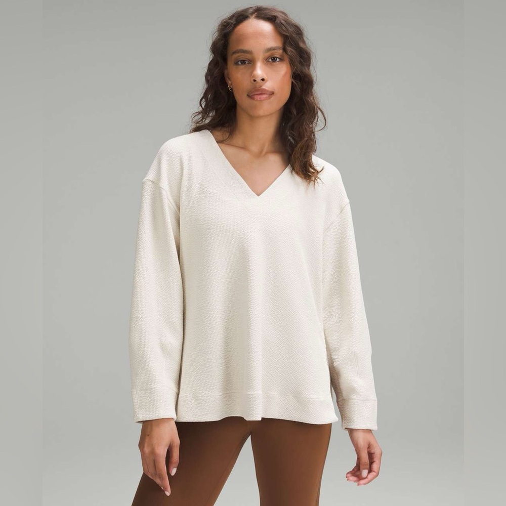 Lululemon Textured V-Neck Pullover